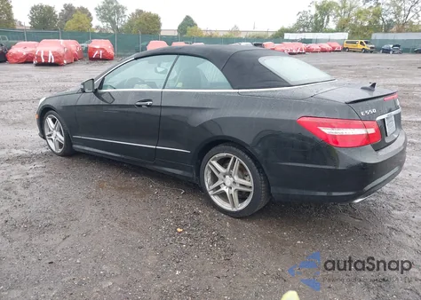 2011 Mercedes-Benz E 550 from USA, damaged, VIN WDDKK7CF7BF073464